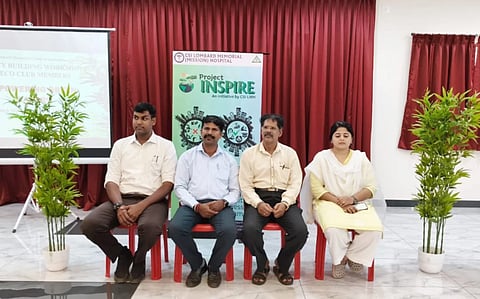 ಉಡುಪಿಯ ಲೋಂಬಾರ್ಡ್​ ಆಸ್ಪತ್ರೆಯಲ್ಲಿ ಇಕೋ ಕ್ಲಬ್​ನ ವಿದ್ಯಾರ್ಥಿಗಳಿಗೆ ರಾಘವೇಂದ್ರ ಪ್ರಭು ಕರ್ವಾಲು, ಡಾ.ನವೀನ್​ ಚಂದ್ರ, ಡಾ. ಕೇವಿನ್​ ಪಾಂಡ್ಯನ್​ ತರಬೇತಿ ನೀಡಿದರು. ಲಾವಣ್ಯಾ ಇದ್ದರು.