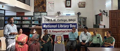 ಉಡುಪಿಯ ಎಂಜಿಎಂ ಕಾಲೇಜಿನಲ್ಲಿ ರಾಷ್ಟ್ರೀಯ ಗ್ರಂಥಪಾಲಕರ ದಿನ ಆಚರಿಸಲಾಯಿತು. ಡಾ. ಎಸ್​.ಆರ್​. ಅರುಣ್​, ಡಾ. ಎಂ.ವಿಶ್ವನಾಥ್​ ಪೈ, ಡಾ. ದೇವಿದಾಸ್​ ಎಸ್​. ನಾಯ್ಕ, ಪ್ರೊ. ಮಾಲತಿದೇವಿ, ಡಾ. ಗಾಯತ್ರಿ ಪೈ, ಪ್ರೊ.ಶೈಲಜಾ, ಪ್ರೊ. ವೀರಾ ಐಡಾ ಪಿಂಟೋ, ಕಿಶೋರ್​ ಎಚ್​.ವಿ., ವಿನೀತ್​ ರಾವ್​ ಇದ್ದರು.