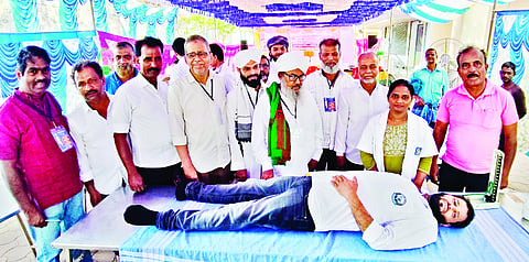  ಕಾರ್ನಾಡು ಯೂತ್ ಫ್ರೆಂಡ್ಸ್ ಚಾರಿಟೆಬಲ್ ಟ್ರಸ್ಟ್‌ನ ಉದ್ಘಾಟನಾ ಸಮಾರಂಭ ಅಂಗವಾಗಿ ಬೃಹತ್ ರಕ್ತದಾನ ಶಿಬಿರ ಹಾಗೂ ಆರೋಗ್ಯ ತಪಾಸಣಾ ಶಿಬಿರ ನಡೆಯಿತು.