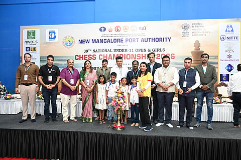 ರಾಷ್ಟ್ರೀಯ ಫಿಡೆ ರೇಟೆಡ್ ಚಾಂಪಿಯನ್‌ಶಿಪ್‌ನ್ನು ಸಂಸದ  ಕ್ಯಾ.ಬ್ರಿಜೇಶ್ ಚೌಟ ಉದ್ಘಾಟಿಸಿದರು. ಸುಧೀರ್ ಕುಮಾರ್ ರೆಡ್ಡಿ, ಮಧುಕರ್ ಟಿ.ಎನ್., ರಾಜು ಕೆ. ಮೊದಲಾದವರಿದ್ದರು.