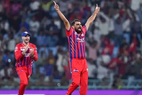 ಇತಿಹಾಸ ಬರೆದ ಶಮಿ... 19 ವರ್ಷದ IPL ಇತಿಹಾಸದಲ್ಲಿ ಈ ಸಾಧನೆ ಮಾಡಿದ ಏಕೈಕ ಬೌಲರ್​ ಎಂಬ ಹೆಗ್ಗಳಿಕೆ! Mohammed Shami  