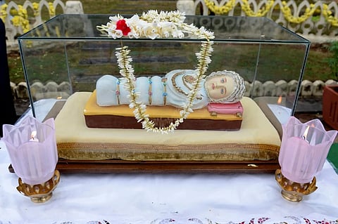 ಕ್ರೈಸ್ತರ ಮೊಂತಿ ಹಬ್ಬದಲ್ಲಿ ಪೂಜಿಸಲ್ಪಡುವ ಪವಿತ್ರ ಕನ್ಯಾಮರಿಯಮ್ಮ.