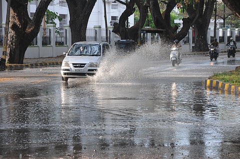 ಮೈಸೂರಿನಲ್ಲಿ ಬುಧವಾರ ಭಾರಿ ಮಳೆ ಸುರಿಯಿತು