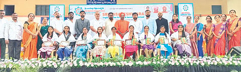 ಮಕ್ಕಳಲ್ಲಿ ಮಾನವೀಯ ಮೌಲ್ಯ ಬಿತ್ತಿ human values