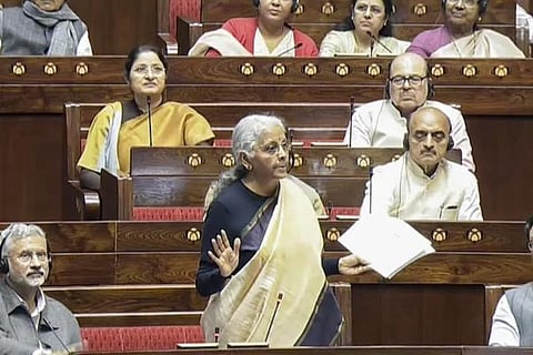 ಆದಾಯ ತೆರಿಗೆ ಹೆಚ್ಚಳವೇ ಮಧ್ಯಮ ವರ್ಗದ ಪ್ರಗತಿಗೆ ಸಾಕ್ಷಿ: ವಿಪಕ್ಷಗಳ ಟೀಕೆಗೆ ಹಣಕಾಸು ಸಚಿವೆ ತಿರುಗೇಟು