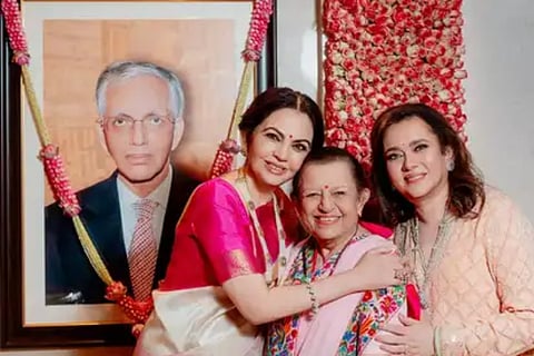 Nita Ambani dedicates 'Jeevan' 