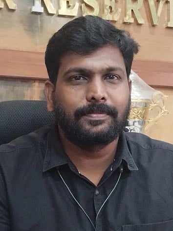 ಬಂಡೀಪುರ ಹುಲಿ ಸಂರಕ್ಷಿತಾರಣ್ಯ ಪ್ರದೇಶದ ನಿರ್ದೇಶಕ ಪ್ರಭಾಕರನ್