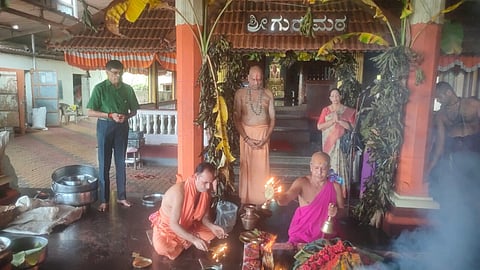 ಶ್ರೀ ಕ್ಷೇತ್ರ ಮಾಣಿದಲ್ಲಿ ಶ್ರೀ ಮೋಹನದಾಸ ಪರಮಹಂಸ ಸ್ವಾಮೀಜಿ ಮಾರ್ಗದರ್ಶನದಲ್ಲಿ ಚಂಡಿಕಾ ಹೋಮದ ಪೂರ್ಣಾಹುತಿನಡೆಯಿತು.