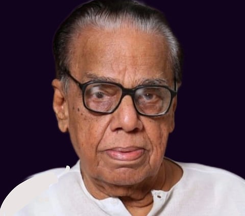 ಪದ್ಮಶ್ರೀ ಪ್ರಶಸ್ತಿಗೆ ಭಾಜನರಾದ ಡಾ. ಎಚ್​.ವಿ. ಹಂದೆ.