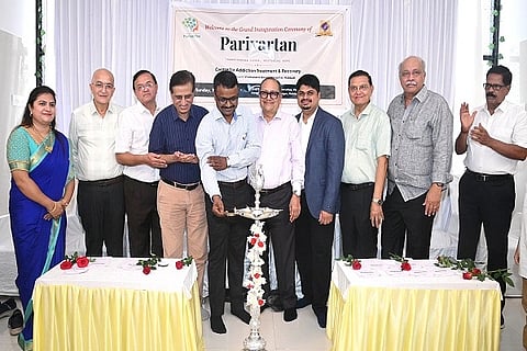 ಹುಬ್ಬಳ್ಳಿಯ parivartana ವಿವೇಕಾನಂದ ಜನರಲ್ ಆಸ್ಪತ್ರೆಯಲ್ಲಿ ಭಾನುವಾರ ಎಸ್‌ಪಿ ಗುಂಜನ್ ಆರ್ಯ ಅವರು ‘ಪರಿವರ್ತನ’ ವ್ಯಸನ ಮತ್ತು ನಶಾ ಮುಕ್ತ ಕೇಂದ್ರವನ್ನು ಉದ್ಘಾಟಿಸಿದರು.