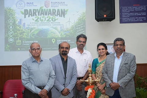 ‘ಪರ್ಯಾವರಣ 2026’ ಕಾರ್ಯಾಗಾರವನ್ನು ಪದ್ಮವಿಭೂಷಣ ಡಾ. ವಿ.ಕೆ. ಆತ್ರೆ ಉದ್ಘಾಟಿಸಿದರು. ಆರ್‌ಐಟಿಯ ಡಾ.ಕರಿಸಿದ್ದಪ್ಪ, ಡಾ. ಸತೀಶ್ ಬಾಬು, ಪ್ರೊ.ಕೆ.ಜೆ.ವಿನೋಯ್ ಮತ್ತಿತರರು ಉಪಸ್ಥಿತರಿದ್ದರು.