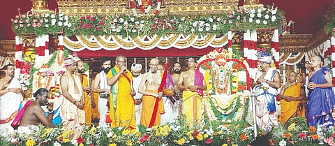  ಶ್ರೀನಿವಾಸ ಕಲ್ಯಾಣೋತ್ಸವದಲ್ಲಿ ಶ್ರೀ ಕೃಷ್ಣಾಪುರ ಮಠದ ಶ್ರೀ ವಿದ್ಯಾಸಾಗರ ತೀರ್ಥ ಸ್ವಾಮೀಜಿ ಪಾಲ್ಗೊಂಡರು. ಸೇವಾಕರ್ತರಾದ ಕೆ.ಕೃಷ್ಣಮೋಹನ್ ಪೈ ಕಟಪಾಡಿ, ವಿಜಯಾ ಪೈ, ಪುರುಷೋತ್ತಮ ಪೈ, ಕೆ.ಸತ್ಯೇಂದ್ರ ಪೈ ಮತ್ತಿತರರಿದ್ದರು.