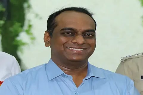ಪ್ರಭುಲಿಂಗ ಕವಳಿಕಟ್ಟಿ, ಜಿಲ್ಲಾಧಿಕಾರಿ