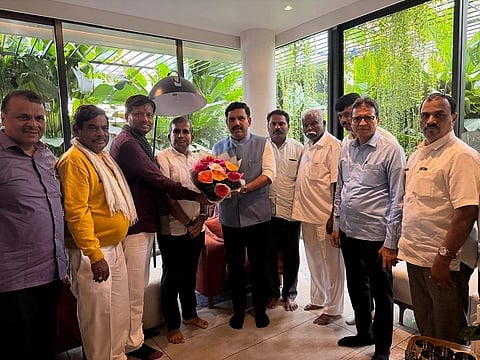 ತುಮಕೂರಿನ ವಿದ್ಯಾವಾಹಿನಿ ಶಿಕ್ಷಣ ಸಂಸ್ಥೆ ಕಾರ್ಯದರ್ಶಿ ಎನ್​.ಬಿ.ಪ್ರದಿಪ್​ ಕುಮಾರ್​ ಅವರನ್ನು ಬಿಜೆಪಿ ರಾಜ್ಯಾಧ್ಯಕ್ಷ ಬಿ.ವೈ.ವಿಜಯೇಂದ್ರ ಭೇಟಿಯಾದರು. 