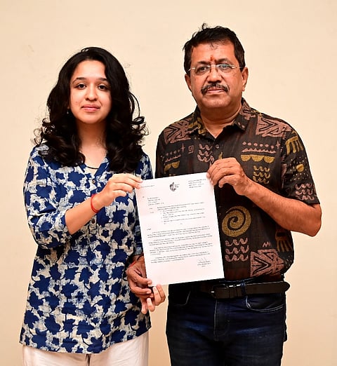 ರೈನಥಾನ್​ ಕಾರ್ಯಕ್ರಮದ ಬಗ್ಗೆ ನಡೆಸುತ್ತಿರುವ ಅಪಪ್ರಚಾರ ಕುರಿತು ನಡೆಸಿದ ಸುದ್ದಿಗೋಷ್ಠಿಯಲ್ಲಿ  ರೈನಥಾನ್​ ಆಯೋಜಕ ತಂಡದ ಕೃಷ್ಣಮೂರ್ತಿ ಪಟವರ್ಧನ್, ಆಪ್ತಿ​ ಪಟವರ್ಧನ್ ಇದ್ದರು.