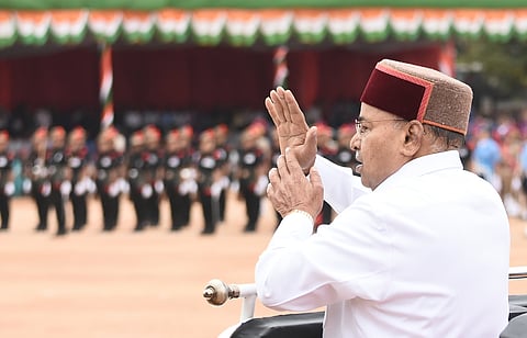 ಫೀಲ್ಡ್ ಮಾರ್ಷಲ್ ಮಾಣೆಕ್ ಷಾ ಪರೇಡ್ ಮೈದಾನದಲ್ಲಿ ಸೋಮವಾರ ಹಮ್ಮಿಕೊಂಡಿದ್ದ 77ನೇ ಗಣರಾಜ್ಯೋತ್ಸವ