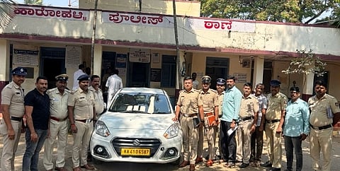 ಉಬರ್‌ನಲ್ಲಿ ಕಾರು ಬಾಡಿಗೆಗೆ ಪಡೆದು ಬಳಿಕ ಚಾಲಕನಿಗೆ ವಂಚಿಸಿದ್ದ ಆರೋಪಿಗಳನ್ನು ಹಾರೋಹಳ್ಳಿ ಪೊಲೀಸರು ಬಂಧಿಸಿದ್ದಾರೆ.