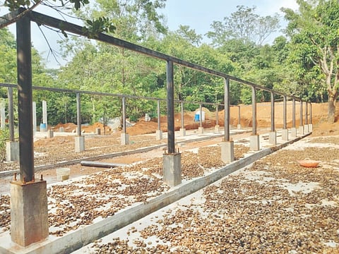  ಕುಕ್ಕೆಯಲ್ಲಿ ನಿರ್ಮಾಣವಾಗುತ್ತಿರುವ ಗೋಶಾಲೆ.