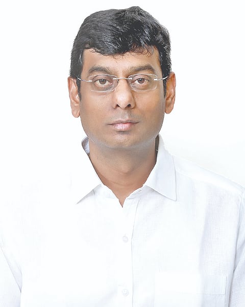 ವಿಧಾನ ಪರಿಷತ್ ಸದಸ್ಯ ಸುನೀಲಗೌಡ ಪಾಟೀಲ