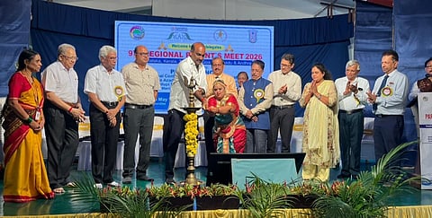 ಉಡುಪಿಯಲ್ಲಿ ಆಯೋಜಿಸಿದ್ದ ಆರು ರಾಜ್ಯಗಳ ವಿಶೇಷ ಮಕ್ಕಳ ಪಾಲಕರ ಸಭೆಯನ್ನು ಯಶ್​ಪಾಲ್​ ಸುವರ್ಣ ಉದ್ಘಾಟಿಸಿದರು. ಎಂ.ಜೆ. ಅರ್ಚನಾ, ಪುರುಷೋತ್ತಮ ಶೆಟ್ಟಿ, ಕೆ.ಎಸ್​. ಜೈವಿಠ್ಠಲ್​, ಡಾ. ಸುದೀಪ್​ ಗೋಯಲ್​, ಡಾ.ಉದಯ್​ ಶೆಟ್ಟಿ, ಬಿ.ಎಂ. ಭಟ್​, ವಿದ್ಯಾವಂತ ಆಚಾರ್ಯ, ರತ್ನಾ, ಡಾ. ಅರುಣ್​ ಮಯ್ಯ ಇತರರಿದ್ದರು.