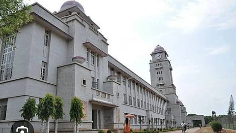 ಕರ್ನಾಟಕ ವಿಶ್ವವಿದ್ಯಾಲಯ