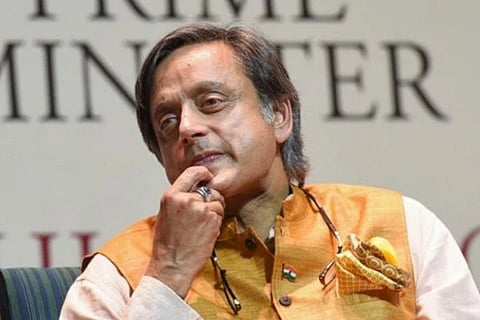 ಅಸಮಾಧಾನಗೊಂಡ್ರ ತರೂರ್? ಸತೀಶನ್ ಪ್ರಮಾಣವಚನಕ್ಕೆ ಗೈರು! ಕೇರಳ ಭವಿಷ್ಯದ ಬಗ್ಗೆ ಕಾಂಗ್ರೆಸ್ ಸಂಸದ ಕೊಟ್ಟ ಸುಳಿವೇನು?