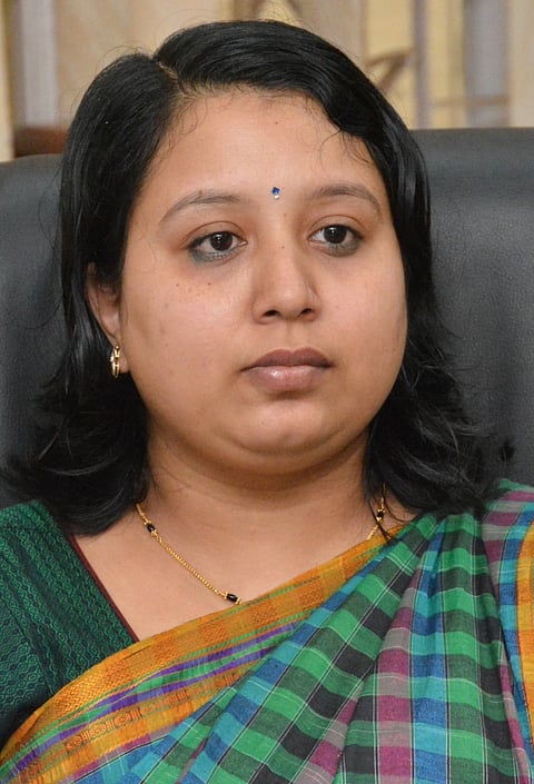 ಸ್ನೇಹಲ್​ ಆರ್​.