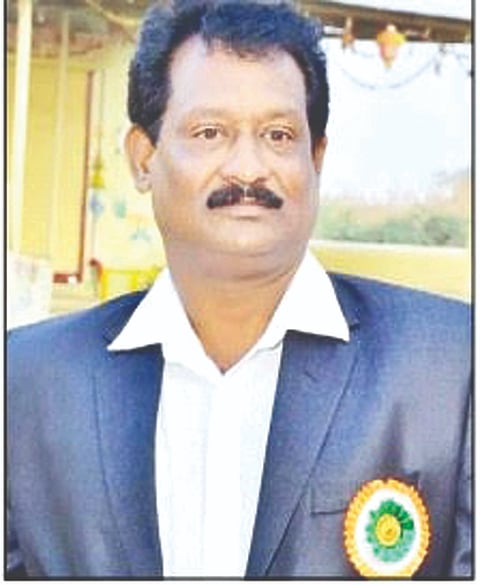 ತಹಸೀಲ್ದಾರ್ ಸುರೇಶ ಚವಲರ