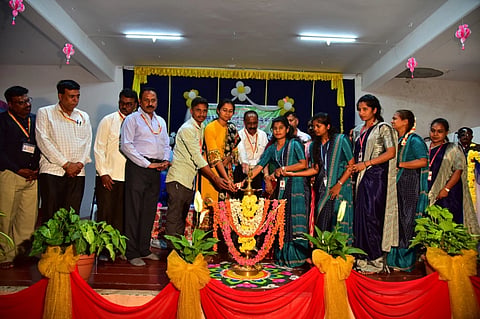 ಮಂಡ್ಯದಲ್ಲಿ ಆಯೋಜಿಸಿದ್ದ ಪ್ರಶಿಕ್ಷಣಾರ್ಥಿಗಳಿಗೆ ತರಬೇತಿ ಕಾರ್ಯಾಗಾರವನ್ನು ಜಿಪಂ ಸಿಇಒ ಕೆ.ಆರ್.ನಂದಿನಿ ಉದ್ಘಾಟಿಸಿದರು. 