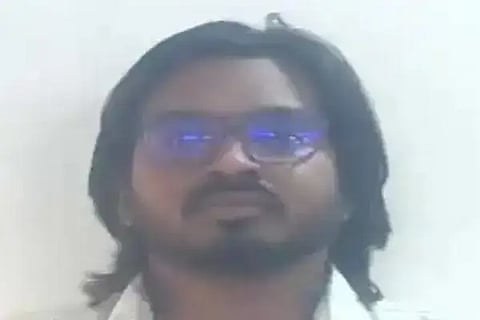 ಬಂಧಿತ ಶಿವಮೊಗ್ಗ ತುಂಗಾನಗರ ನಿವಾಸಿ ಕೆ.ಶರತ್ ಕುಮಾರ್ ಅಲಿಯಾಸ್ ಗುಂಡ.