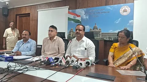 "ಲೋಕ ಸಂವರ್ಧನ್​ ಪರ್ವ-2026' ಕುರಿತು ಸಚಿವ ಯು.ಟಿ. ಖಾದರ್​ ಸುದ್ದಿಗೋಷ್ಠಿಯಲ್ಲಿ ಮಾಹಿತಿ ನೀಡಿದರು. 