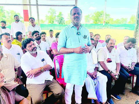 ಲವಕುಶ ‘ನರಿಂಗಾನ ಕಂಬಳೋತ್ಸವ’ ಪೂರ್ವಭಾವಿ ಸಭೆಯಲ್ಲಿ ಸ್ಪೀಕರ್ ಯು.ಟಿ.ಖಾದರ್ ಮಾತನಾಡಿದರು.