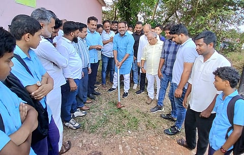 ಸ್ಪೀಕರ್ ಯು.ಟಿ.ಖಾದರ್ ವಾಚನಾಲಯ ಕಟ್ಟಡಕ್ಕೆ ಶಿಲಾನ್ಯಾಸಗೈದರು.