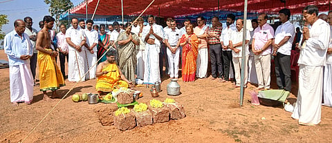 ದೇವಸ್ಥಾನದ ನೂತನ ಅನ್ನಛತ್ರದ ಭೂಮಿಪೂಜೆ ಕ್ಷೇತ್ರದ ಪ್ರಧಾನ ಅರ್ಚಕ ಸುಬ್ರಹ್ಮಣ್ಯ ಭಟ್ ನೇತೃತ್ವದಲ್ಲಿ ನಡೆಯಿತು. ಕ್ಷೇತ್ರದ ಆಡಳಿತ ಮೊಕ್ತೇಸರ ಚಂದ್ರಹಾಸ ಪೂಂಜ ಕಿಲ್ಲೂರುಗುತ್ತು, ಮಂಜುಳಾ ಸುಧಾರಾಮ್ ರೈ ಕೊಪ್ಪರಿಗೆ, ಸಂತೋಷ್ ಕುಮಾರ್ ರೈ ಬೋಳಿಯಾರ್ ಇನ್ನಿತರರು ಉಪಸ್ಥಿತರಿದ್ದರು. 