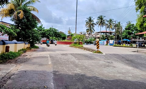  ಪ್ಲೆಕ್ಸ್ ಮುಕ್ತ ಉಳ್ಳಾಲ ಜಂಕ್ಷನ್.