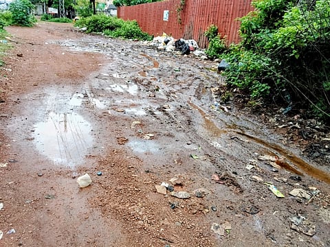  ನಾಟೆಕಲ್ ಬಳಿ ಸ್ಥಳೀಯಾಡಳಿತ ಸೃಷ್ಟಿಸಿರುವ ನರಕ.