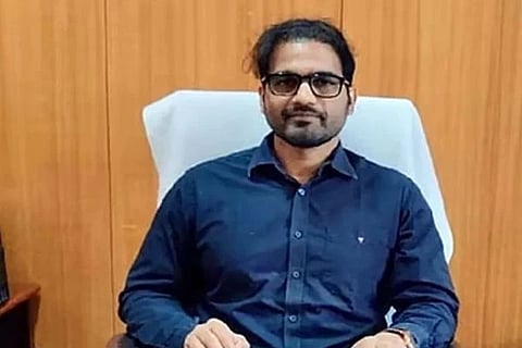 ಪ್ರೇಯಸಿಗೆ 56 ಲಕ್ಷ ರೂ ಚಿನ್ನಾಭರಣ ನೀಡಿದ್ದ ಜ್ಞಾನೇಂದ್ರ: ಅಕ್ರಮ ಮತ್ತಷ್ಟು ಬಯಲು