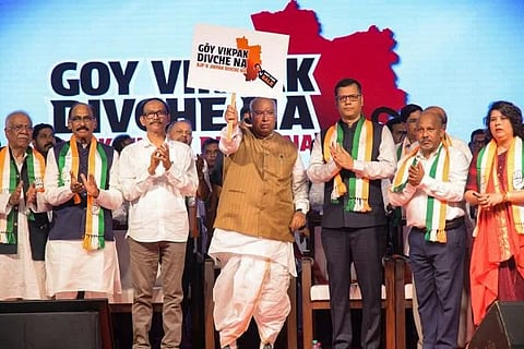  Vande Mataram Row | ಮಲ್ಲಿಕಾರ್ಜುನ ಖರ್ಗೆ ಸಮ್ಮುಖದಲ್ಲೇ 2 ಚರಣಕ್ಕೆ ಸೀಮಿತ