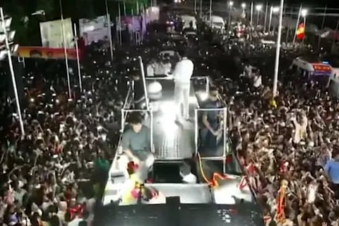 1. ಕರೂರ್ ರ‍್ಯಾಲಿ ಸಂತ್ರಸ್ತರಿಗೆ ಪರಿಹಾರ