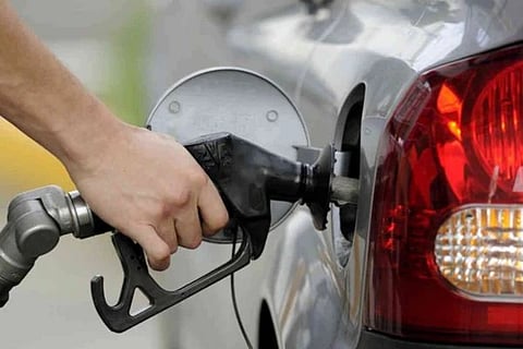 Russian Oil | ಪೆಟ್ರೋಲ್ ಬೆಲೆ ಏರಿಕೆ ಆತಂಕ ಬೇಡ ಎಂದ ಕೇಂದ್ರ ಸರ್ಕಾರ