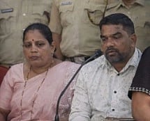 ಯುವತಿಯ ತಂದೆ ವಿಶ್ವನಾಥ್ ಹಾಗೂ ತಾಯಿ ಲತಾ