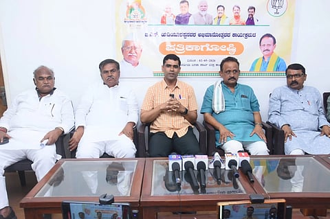 ಮಾಜಿ ಶಾಸಕ ಪಿ.ರಾಜೀವ ಸುದ್ದಿಗೋಷ್ಠಿ