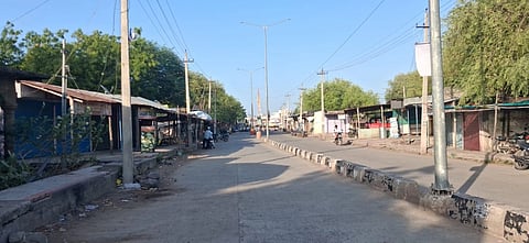 ಗೋವಿಂದಪುರದ ಹತ್ಯಾಕಾಂಡದ ಬಳಿಕ ಚಡಚಣ ಪಟ್ಟಣ ಬಿಕೋ ಎನ್ನುತ್ತಿರುವುದು.