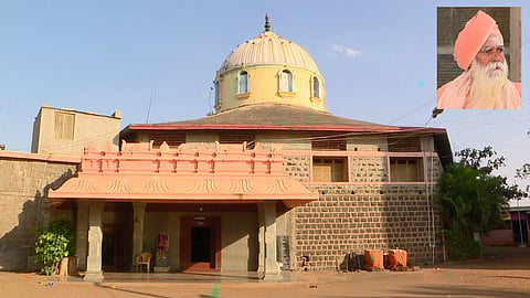 ಇಂಗಳೇಶ್ವರ ವಿರಕ್ತಮಠದ ಶ್ರೀಚನ್ನಬಸವ ಸ್ವಾಮೀಜಿ ಸ್ಥಾಪಿಸಿದ  ವಿಶ್ವದಾಖಲೆಯ ವಚನ ಶಿಲಾಮಂಟಪ