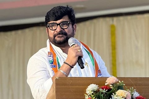 ವಿನಯ್ ಕುಲಕರ್ಣಿ ಶಾಸಕ ಸ್ಥಾನ 'ಆಟೋಮ್ಯಾಟಿಕ್' ರದ್ದು: ಯು.ಟಿ. ಖಾದರ್ ಘೋಷಣೆ! 