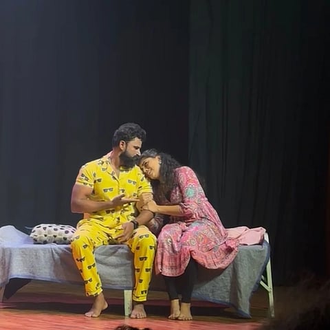 ಬಾಯ್ಬಡ್ಕಿ ನಾಟಕದ ದೃಶ್ಯ