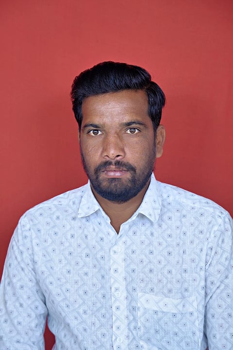 ,