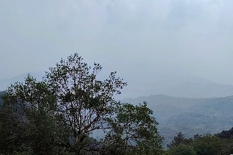 ದೇಶದಲ್ಲಿ ಸ್ವಚ್ಛ ಗಾಳಿ ಹೊಂದಿರುವ ಪ್ರದೇಶಗಳ ಪಟ್ಟಿಯಲ್ಲಿ ಮಡಿಕೇರಿ ಈ ಬಾರಿ 3ನೇ ಸ್ಥಾನ ಪಡೆದುಕೊಂಡಿದೆ 
