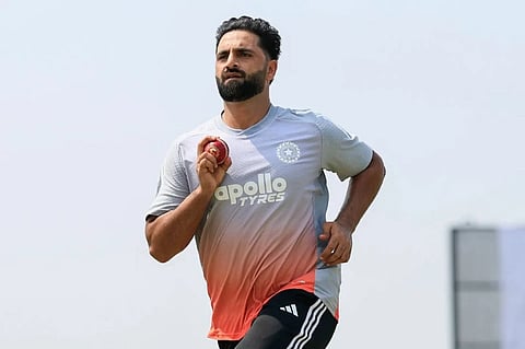 ಶ್ರೀಲಂಕಾ ವಿರುದ್ಧ ಟೆಸ್ಟ್ ಸರಣಿಗೆ ಬುಮ್ರಾ ಬದಲಿಗೆ ಜಮ್ಮು- ಕಾಶ್ಮೀರದ ವೇಗಿ ಎಂಟ್ರಿ: ವೈದ್ಯಕೀಯ ಸಿಬ್ಬಂದಿ ಪರಾಮರ್ಶೆ  