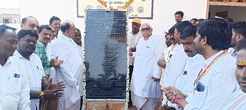ಗಜೇಂದ್ರಗಡ ತಾಲೂಕಿನ ಕೊಡಗಾನೂರ ಗ್ರಾಮದಲ್ಲಿ ಆಯುಷ್ಮಾನ್ ayushman ಆರೋಗ್ಯ ಕೇಂದ್ರವನ್ನು ಶಾಸಕ ಜಿ.ಎಸ್. ಪಾಟೀಲ ಉದ್ಘಾಟಿಸಿದರು. 